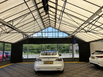 TESLA MODEL 3 Model 3 Performance AWD 4WD 4dr