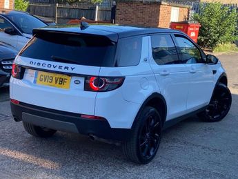 Land Rover Discovery Sport 2.0 TD4 HSE SUV 5dr Diesel Auto 4WD Euro 6 (s/s) (180 ps)