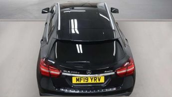 Mercedes-Benz GLA 2.1 GLA200d Sport (Premium) SUV 5dr Diesel 7G-DCT 4MATIC Euro 6 