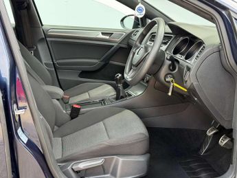 Volkswagen Golf 1.6 Golf S BlueMotion Technology TDI 5dr