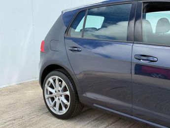 Volkswagen Golf 1.6 Golf S BlueMotion Technology TDI 5dr