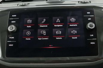 Volkswagen Tiguan 1.5 TSI Active DSG Euro 6 (s/s) 5dr