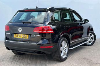 Volkswagen TOUAREG 3.0 Touareg V6 TSi Hybrid Auto 4WD 5dr