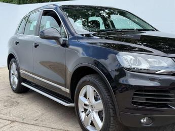 Volkswagen TOUAREG 3.0 Touareg V6 TSi Hybrid Auto 4WD 5dr