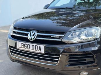 Volkswagen TOUAREG 3.0 Touareg V6 TSi Hybrid Auto 4WD 5dr
