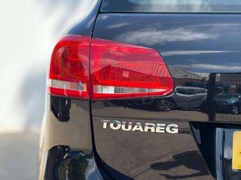Volkswagen TOUAREG 3.0 Touareg V6 TSi Hybrid Auto 4WD 5dr