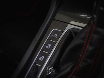 VOLKSWAGEN GOLF 2.0 Golf GTi Semi-Auto 3dr