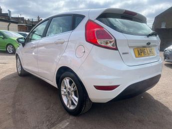 Ford Fiesta 1.0 Fiesta Zetec T 5dr