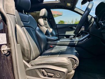 Audi Q8 3.0 TDI V6 50 Edition 1 SUV 5dr Diesel Tiptronic quattro Euro 6 