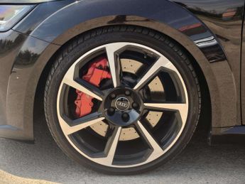 Audi TT RS 2.5 TFSI Coupe 3dr Petrol S Tronic quattro Euro 6 (s/s) (400 ps)