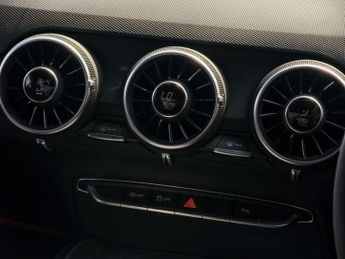Audi TT RS 2.5 TFSI Coupe 3dr Petrol S Tronic quattro Euro 6 (s/s) (400 ps)