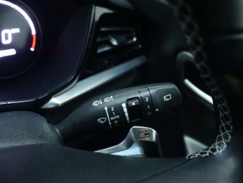 KIA NIRO 64kWh 2 SUV 5dr Electric Auto (201 bhp)