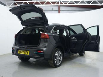 KIA NIRO 64kWh 2 SUV 5dr Electric Auto (201 bhp)