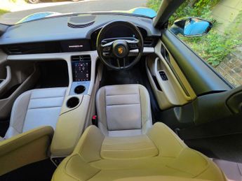 PORSCHE TAYCAN Taycan 4x2 4dr