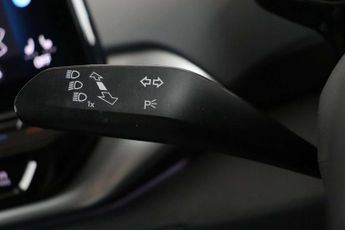 Volkswagen ID.4 Pro Performance 77kWh Life SUV 5dr Electric Auto (204 ps)