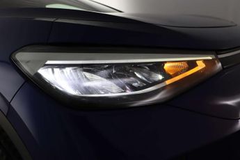 Volkswagen ID.4 Pro Performance 77kWh Life SUV 5dr Electric Auto (204 ps)