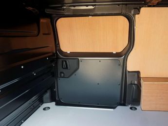 VAUXHALL Vivaro Electric 3100 75kWh Dynamic Panel Van 6dr Electric Auto L1 H1 (7.4kW Char