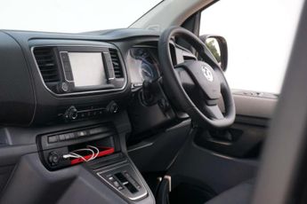 VAUXHALL Vivaro Electric 3100 75kWh Dynamic Panel Van 6dr Electric Auto L1 H1 (7.4kW Char
