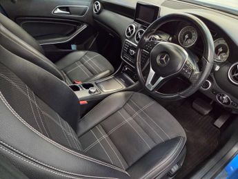 Mercedes-Benz A-CLASS 1.8 A180 BlueEfficiency Sport CDi Auto 5dr