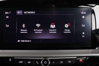 Vauxhall Mokka Electric 50kWh Ultimate SUV 5dr Electric Auto (136 ps)