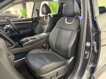 HYUNDAI TUCSON 1.6 Tucson Ultimate TGDi HEV Auto 5dr
