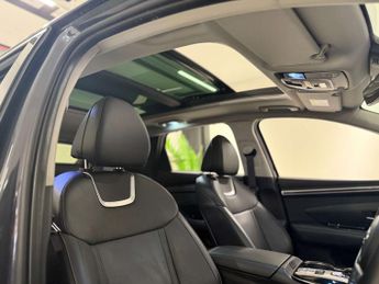 HYUNDAI TUCSON 1.6 Tucson Ultimate TGDi HEV Auto 5dr