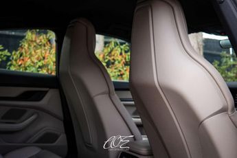 PORSCHE TAYCAN Taycan 4x2 4dr