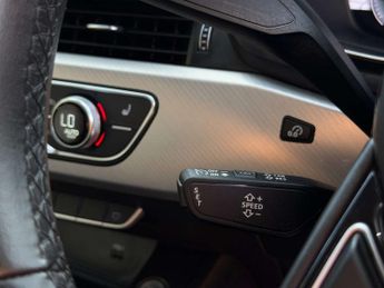AUDI A4 2.0 A4 Technik 35 TFSI MHEV Semi-Auto 5dr