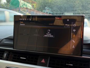 AUDI A4 2.0 A4 Technik 35 TFSI MHEV Semi-Auto 5dr