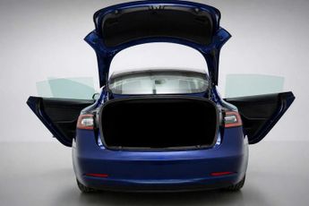 TESLA MODEL 3 (Dual Motor) Long Range Saloon 4dr Electric Auto 4WDE (346 ps)