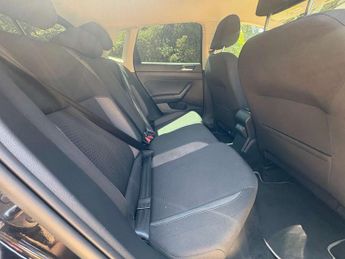 VOLKSWAGEN POLO 1.0 Polo Life TSi Semi-Auto 5dr