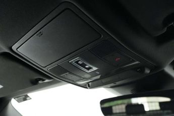 Land Rover Range Rover Evoque 2.0 Range Rover Evoque R-Dynamic SE D Auto 4WD 5dr
