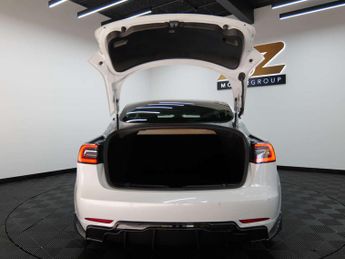Tesla Model 3 Model 3 Performance AWD 4WD 4dr
