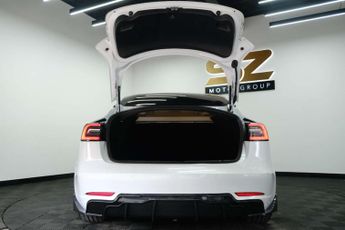 Tesla Model 3 Model 3 Performance AWD 4WD 4dr