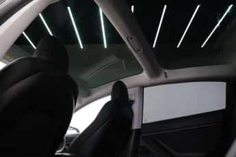 Tesla Model 3 Model 3 Performance AWD 4WD 4dr