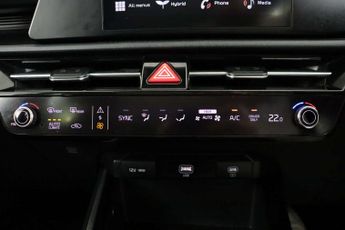 Kia Niro 1.6h GDi 2 SUV 5dr Petrol Hybrid DCT Euro 6 (s/s) (139 bhp)
