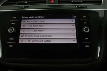 Volkswagen Tiguan Allspace 1.5 TSI Life SUV 5dr Petrol DSG Euro 6 (s/s) (150 ps)