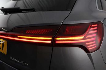Audi e-tron 50 Sport SUV 5dr Electric Auto quattro 71.2kWh (313 ps)