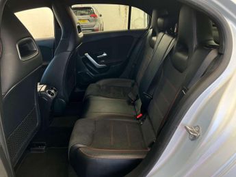 MERCEDES-BENZ A-CLASS 1.5 A 180 AMG Line Executive D Auto 5dr
