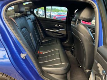 BMW 3 SERIES 2.0 330e M Sport Auto 4dr