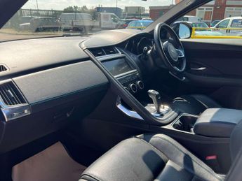 JAGUAR E-PACE 2.0 E-PACE R-Dynamic S D AWD Automatic 4WD 5dr - NATIONAL DELIVE