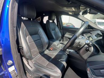 JAGUAR E-PACE 2.0 E-PACE R-Dynamic S D AWD Automatic 4WD 5dr - NATIONAL DELIVE