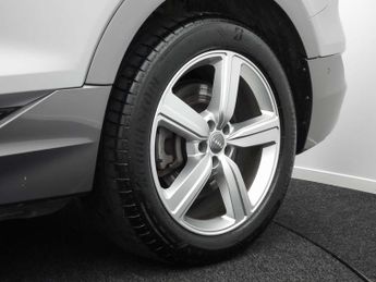 AUDI E-TRON e-tron Technik 50 Quattro 4WD 5dr