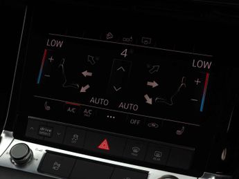 AUDI E-TRON e-tron Technik 50 Quattro 4WD 5dr