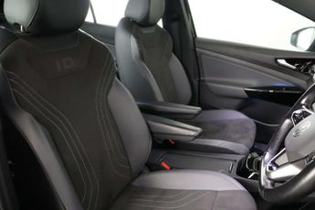 Volkswagen ID.4 Pro 77kWh Life SUV 5dr Electric Auto (174 ps)