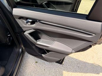 AUDI Q3 2.0 TFSI 40 S line SUV 5dr Petrol S Tronic quattro Euro 6 (s/s) 