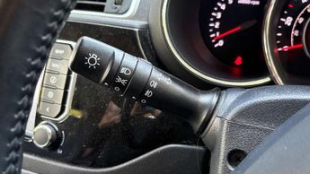 KIA RIO 1.4 3 Hatchback 5dr Petrol Auto Euro 6 (107 bhp)