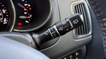 KIA RIO 1.4 3 Hatchback 5dr Petrol Auto Euro 6 (107 bhp)
