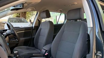 VOLKSWAGEN GOLF 1.6 Golf SE Auto 5dr