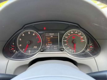Audi Q5 3.2 v6 Petrol Auto (ulez)